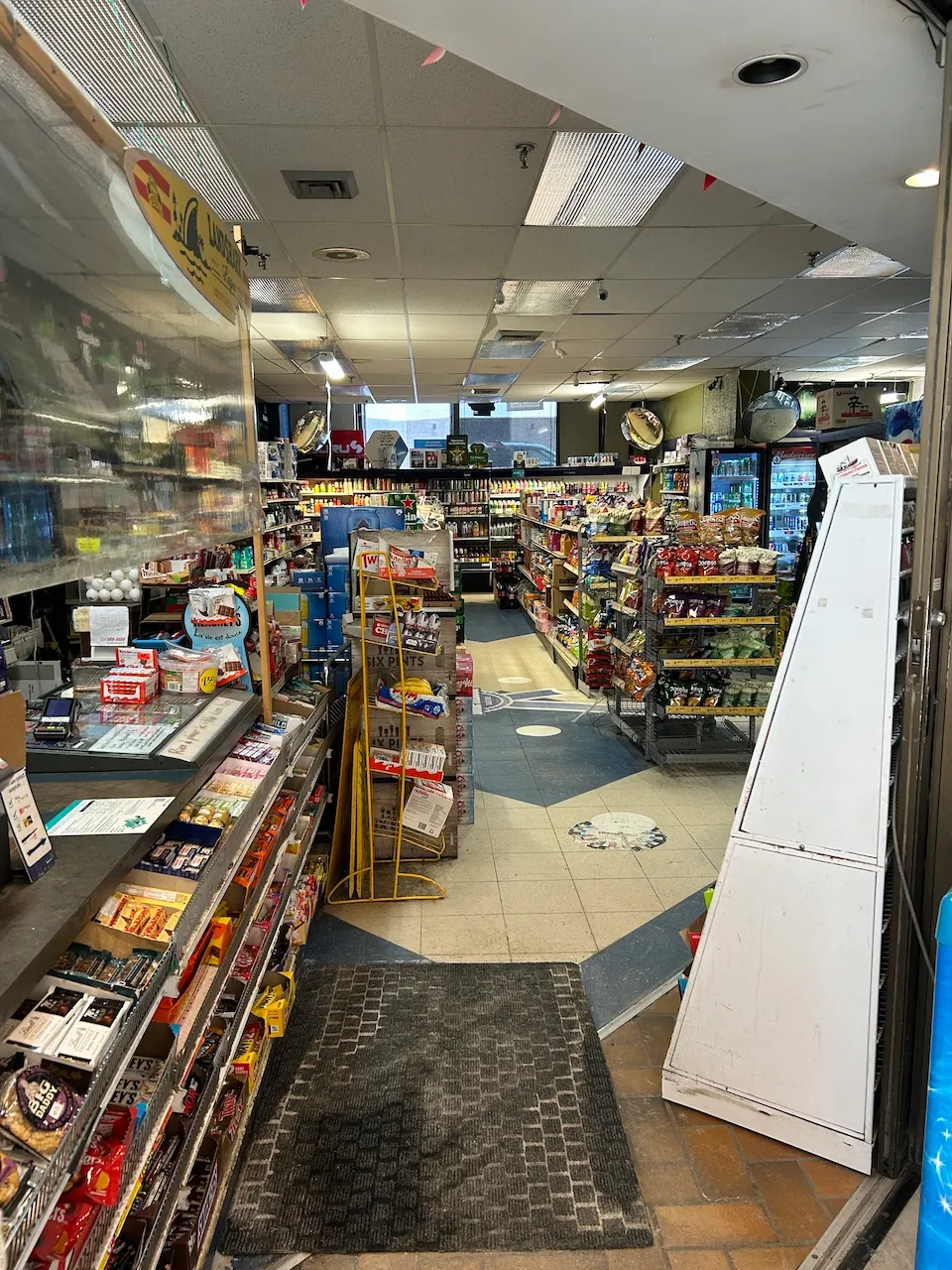 Intérieur du dépanneur