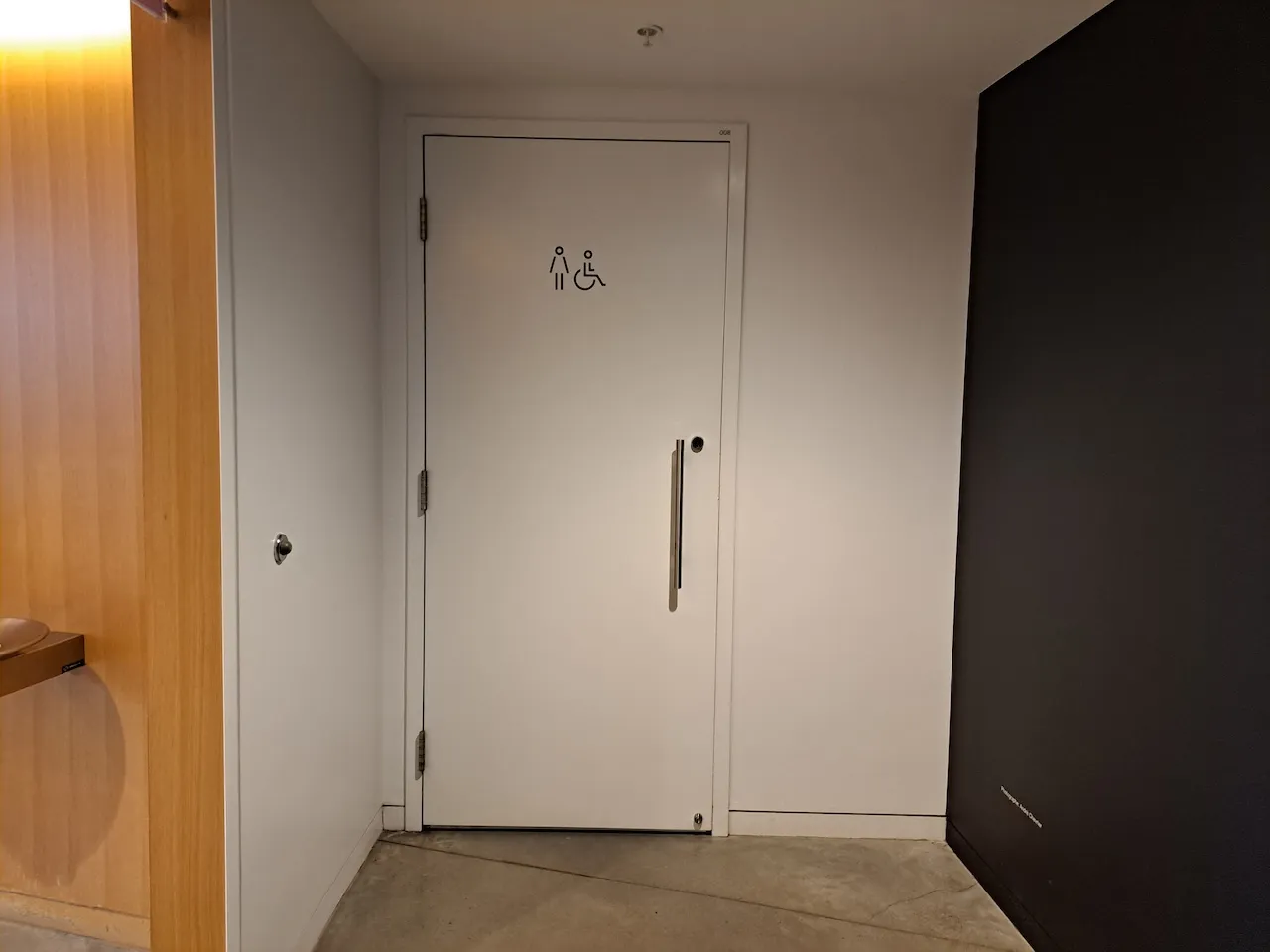 Salle de toilettes - Femmes